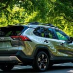 toyota rav4 third row