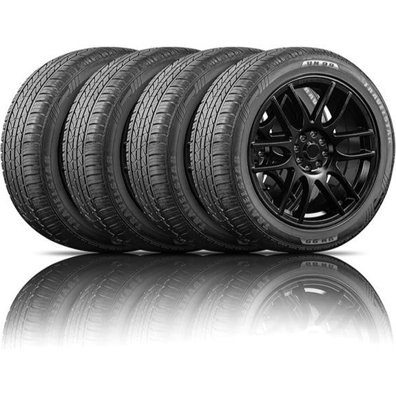 Set of 4 Travelstar UN99 All-Season Tires